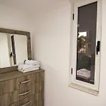 Hotel Lalun Aparts Golem (Tirana)