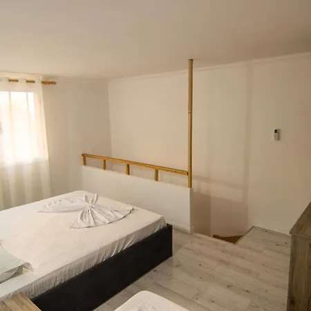 Lalun Aparts Hotel Golem (Tirana)