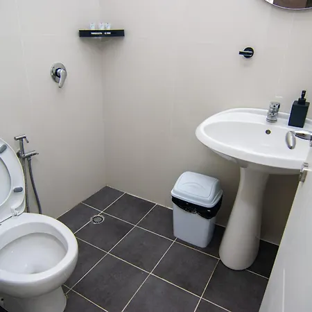 Lalun Aparts Hotel Golem (Tirana)