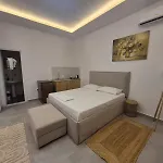 Lalun Aparts *