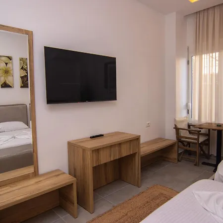 Hotel Lalun Aparts *