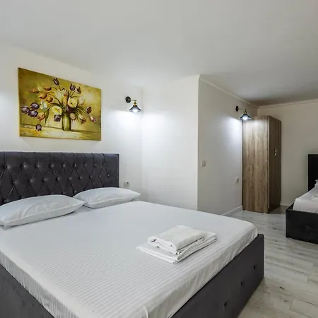 Ξενοδοχείο Lalun Aparts *