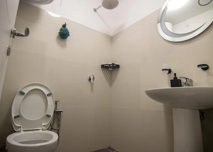 Lalun Aparts Hotel Golem (Tirana)