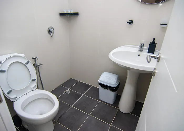 Lalun Aparts Hotel Golem (Tirana)