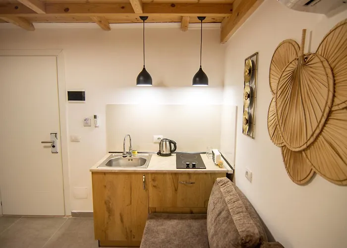 Lalun Aparts Hotel Golem (Tirana)