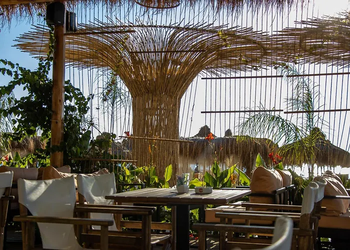 Hotel Lalun Aparts Golem (Tirana)