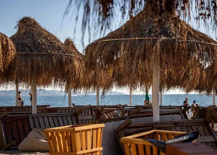 Lalun Aparts Hotel *